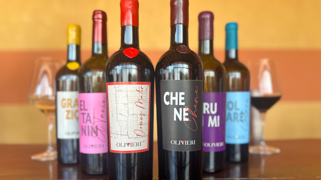 Cantina Chene Olivieri Agostino bottiglie di vino