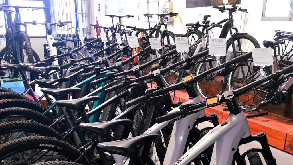 CICLI VAL ILLASI ebike in negozio