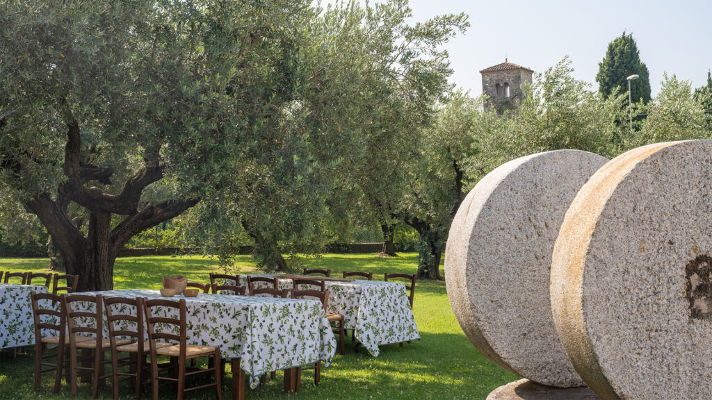 Frantoio Bonamini giardino esterno