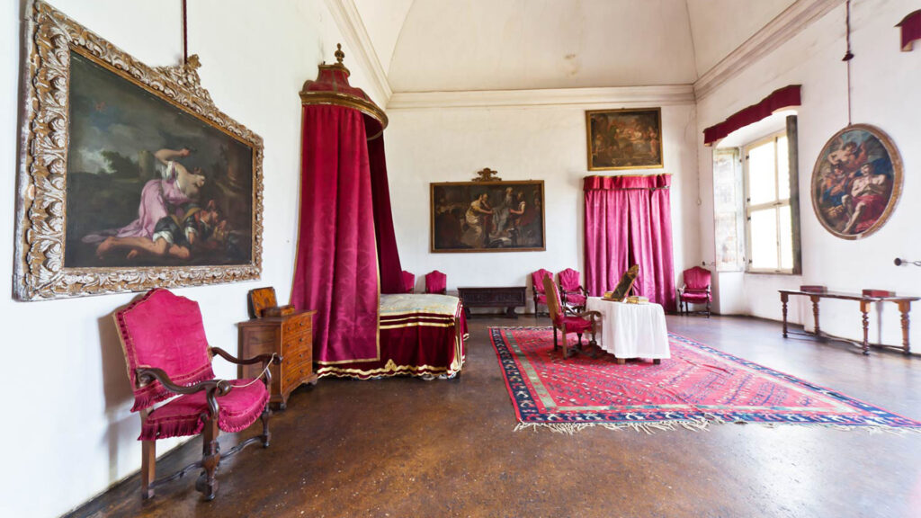 Villa Sagramoso Perez Pompei sala interna